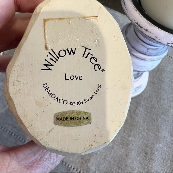 Willow Tree Love Figurine with Red Rose - Picture 5 of 5